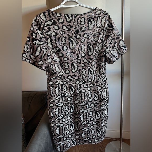 Sequins Metallic Party Holiday Mini Dress Size Large Animal Print NWT - Picture 3 of 3